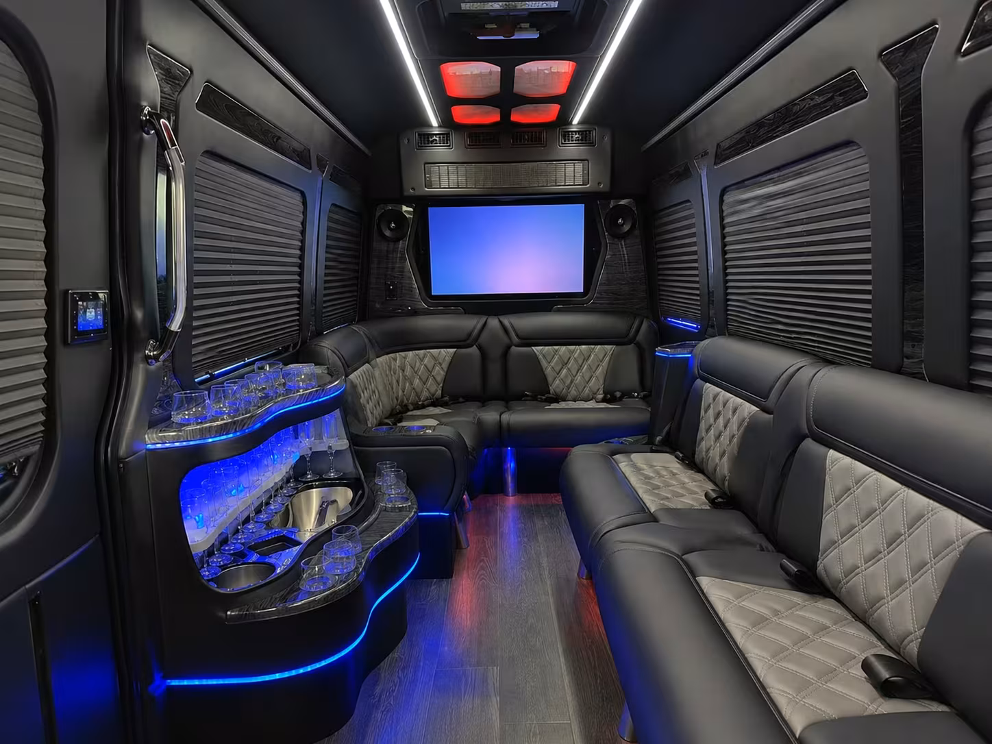 bus rental options for lincoln trips