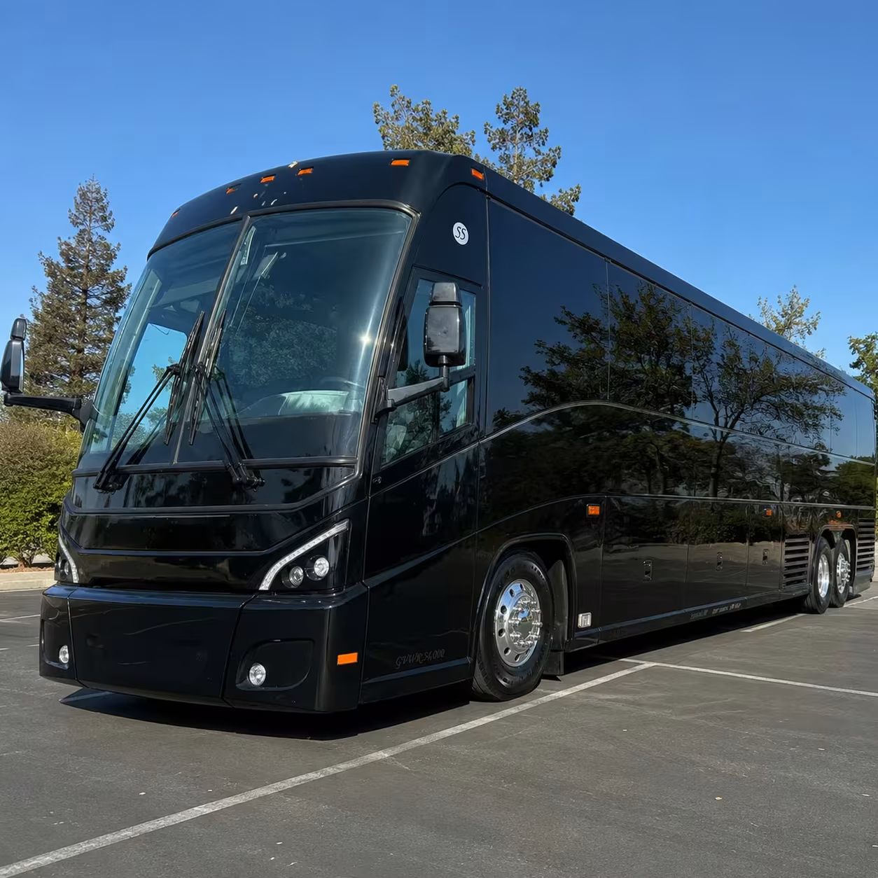 corporate concert outing charter bus rentals in lincoln