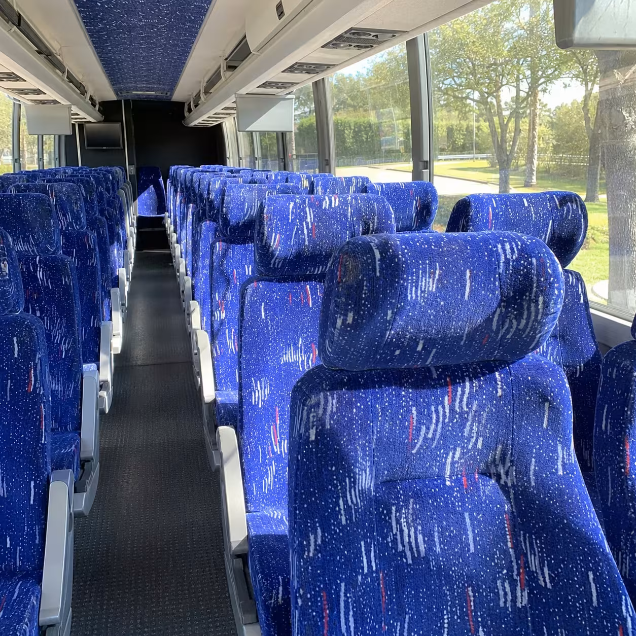 lincoln charter bus rental inside