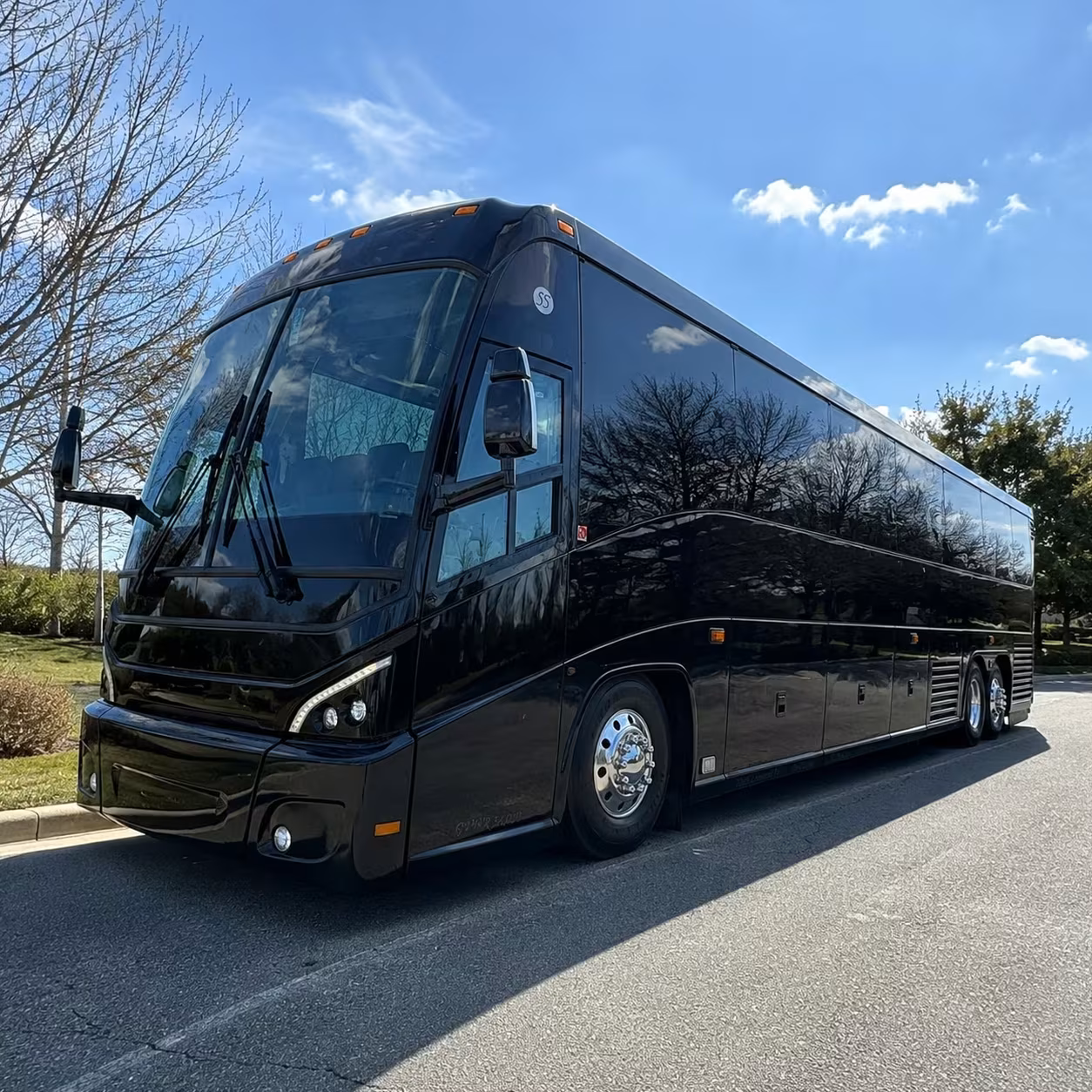lincoln sports team sporting event bus rentals
