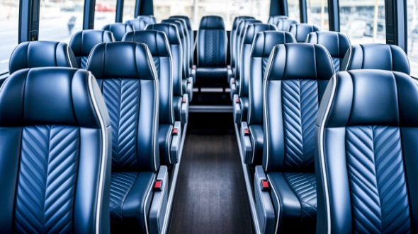 lincoln 20 passenger minibus inside
